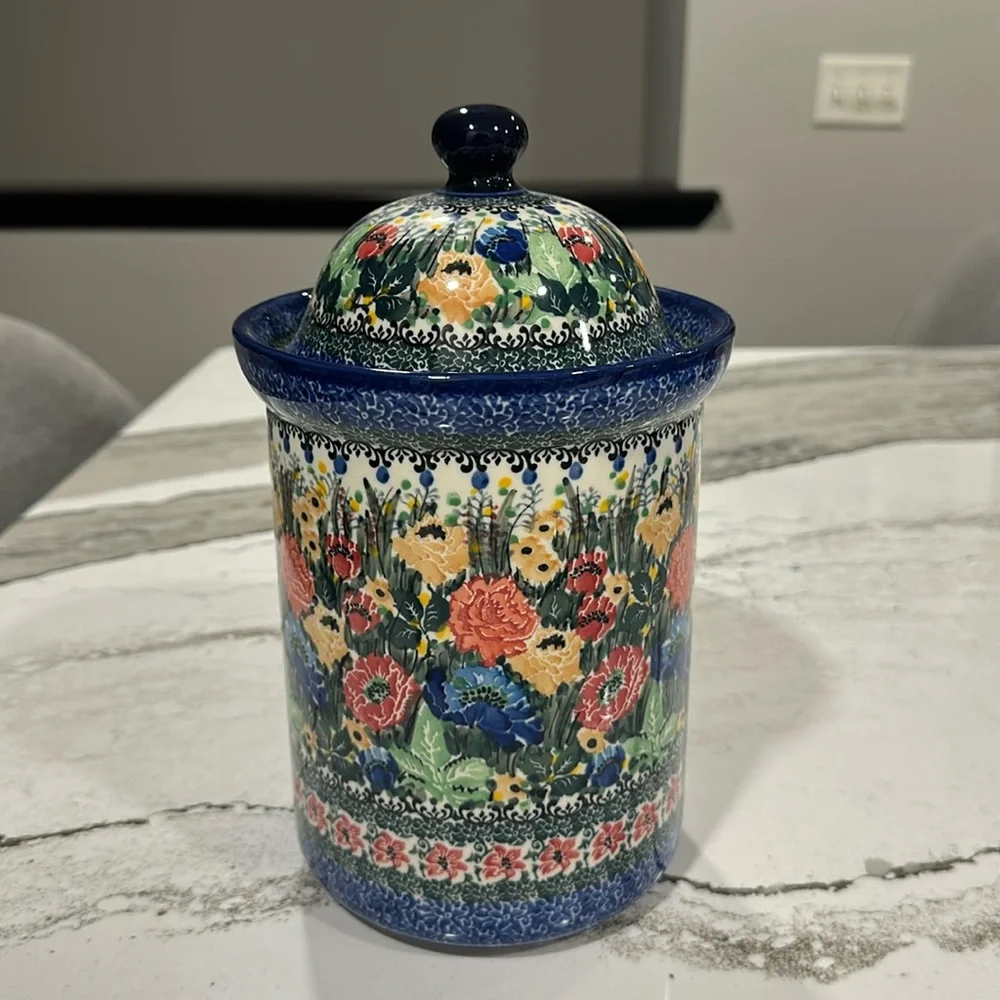 Ceramika Artystyczna Unikat Canister 1 piece